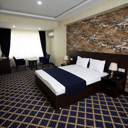 Kristal Inn Hotel Баку Экстерьер фото