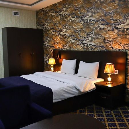 Kristal Inn Hotel Баку Экстерьер фото