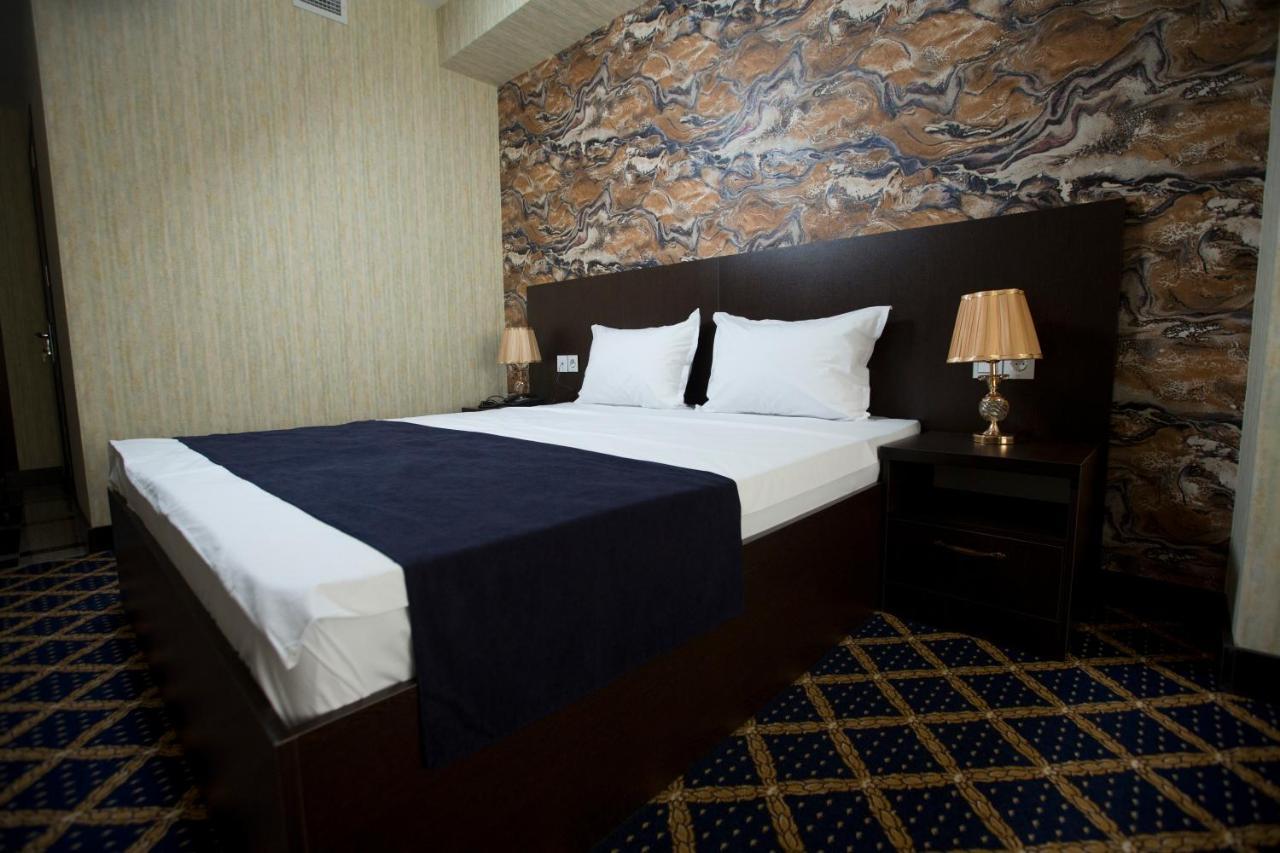 Kristal Inn Hotel Баку Экстерьер фото
