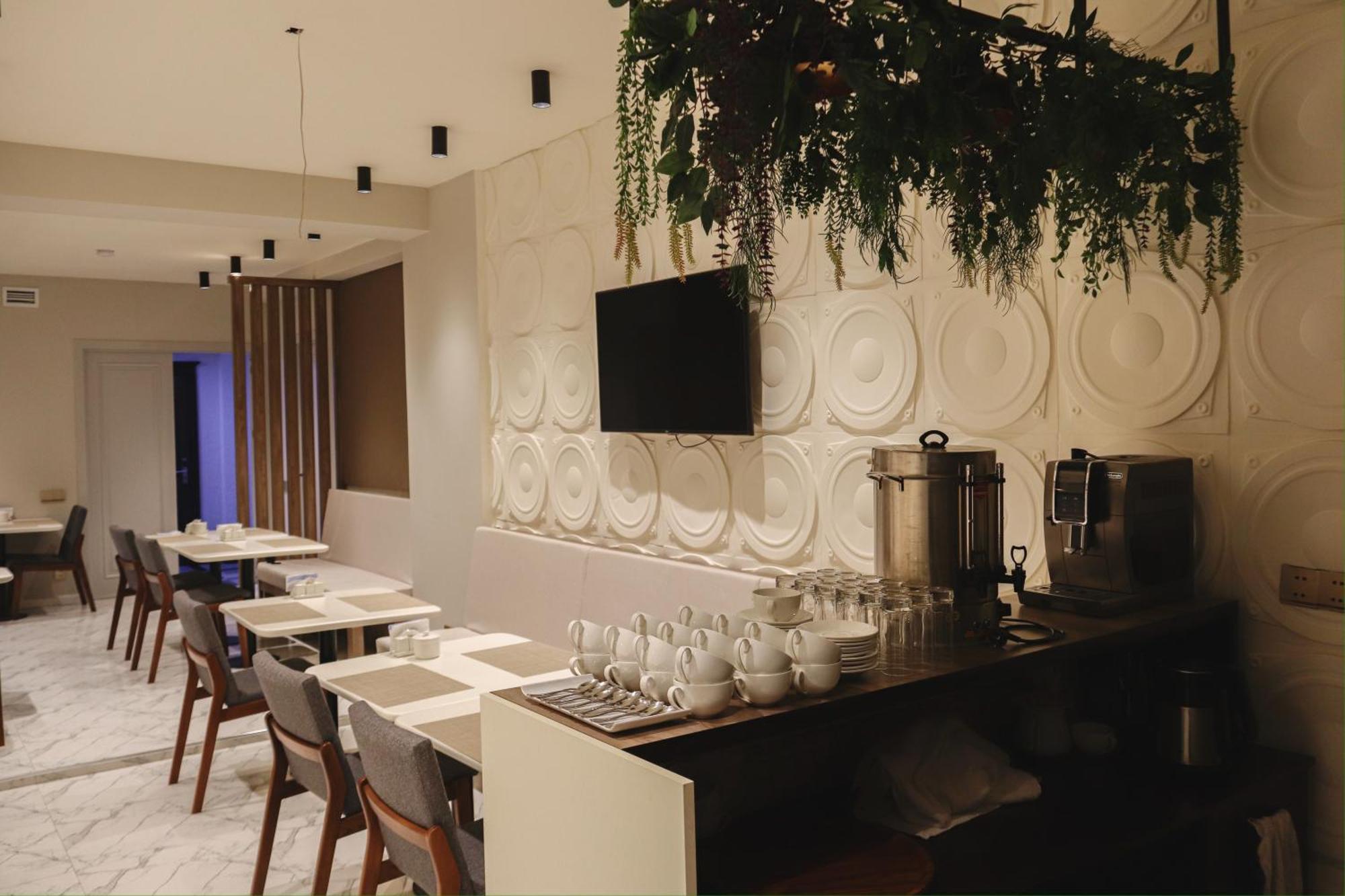 Kristal Inn Hotel Баку Экстерьер фото